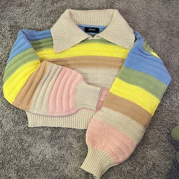 Multicolored Knit Oversized Sweater - Picture 2 of 9